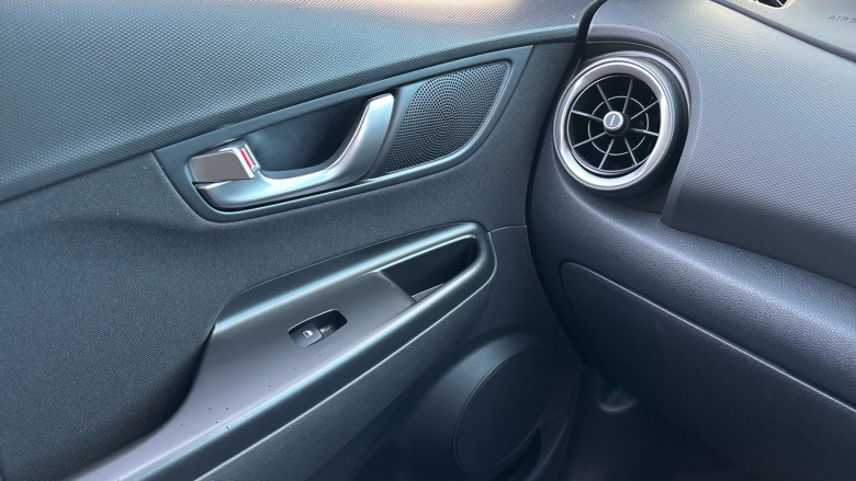 Hyundai Kona 1.0 TGDi 48V MHEV Premium 5dr Petrol Hatchback